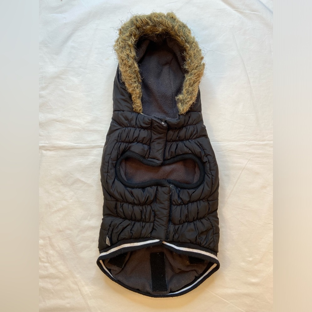 2 Piece Snow Suit for your Dog, GF Pet‎ Authentic jacket and pants.  Size L